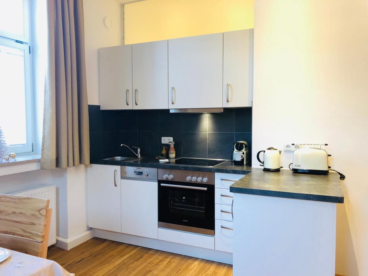 Golden Gapa Central Family Apartment 28 ガルミッシュ・パルテンキルヒェン エクステリア 写真