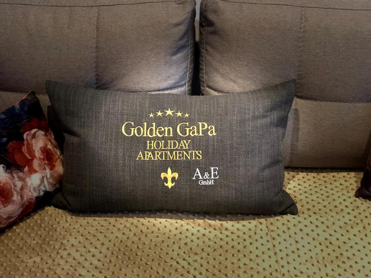 Golden Gapa Central Family Apartment 28 ガルミッシュ・パルテンキルヒェン エクステリア 写真